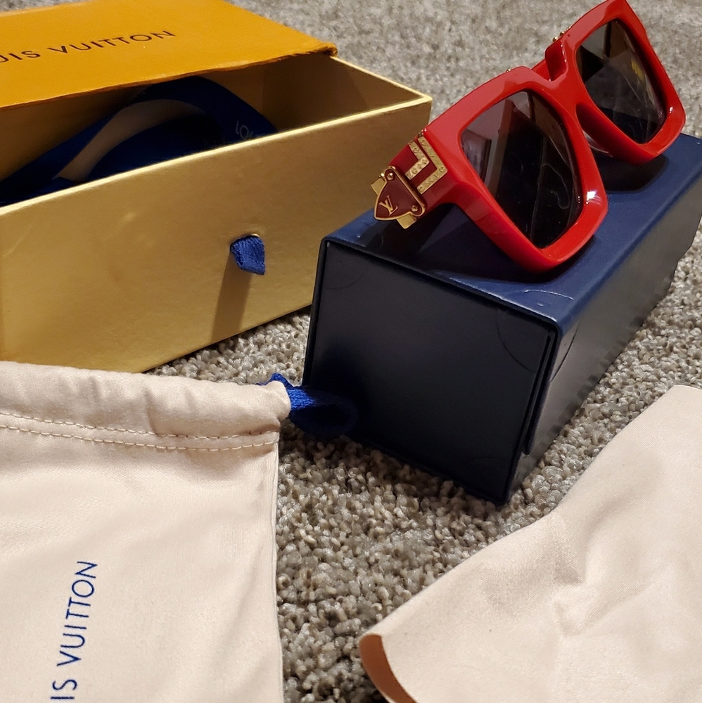 Louie V Glasses